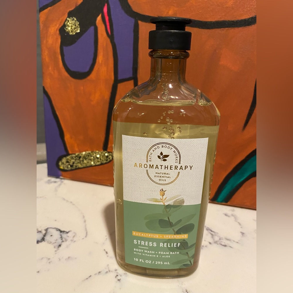 NWT Bath and Body Works Aromatherapy Stress Relief Body Wash